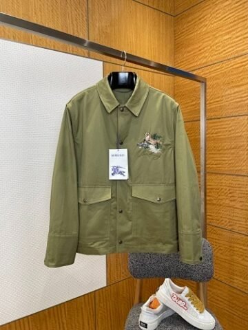 burbery page 1 t (22)