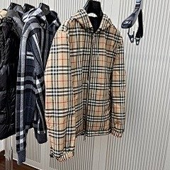 burbery page 1 t (31)