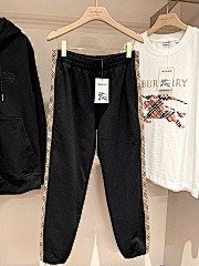 burbery page 1 t (69)