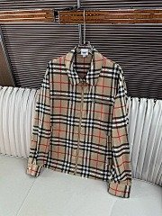 burbery page 1 t (72)