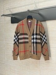 burbery page 2 t (115)