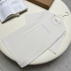 burbery page 2 t (54)