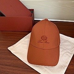 loro piana page 1 k (87)