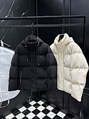 old money 1 t (60)