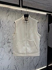 old money 2 t (88)