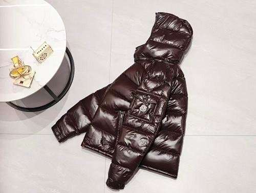 prada page 1 top (18)